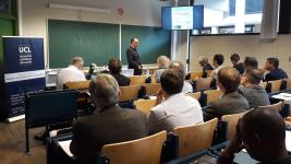 Аналитическая философия и теология