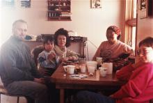 Попков-Нечипоренко-Шакурова_ в гостях у аборигенов Аклавика-февр1991.jpg (